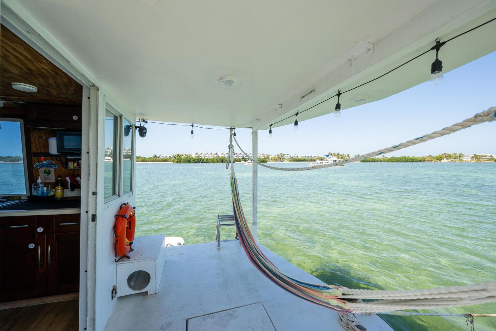 Beautiful Houseboat In Key West Hotel ภายนอก รูปภาพ